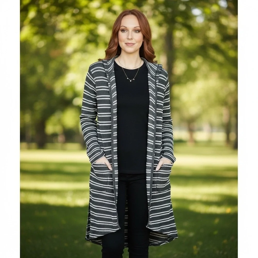 🌸3/$15🌸 FULL TILT Gray White Stripe Knit Hooded Long Duster Cardigan Open Front